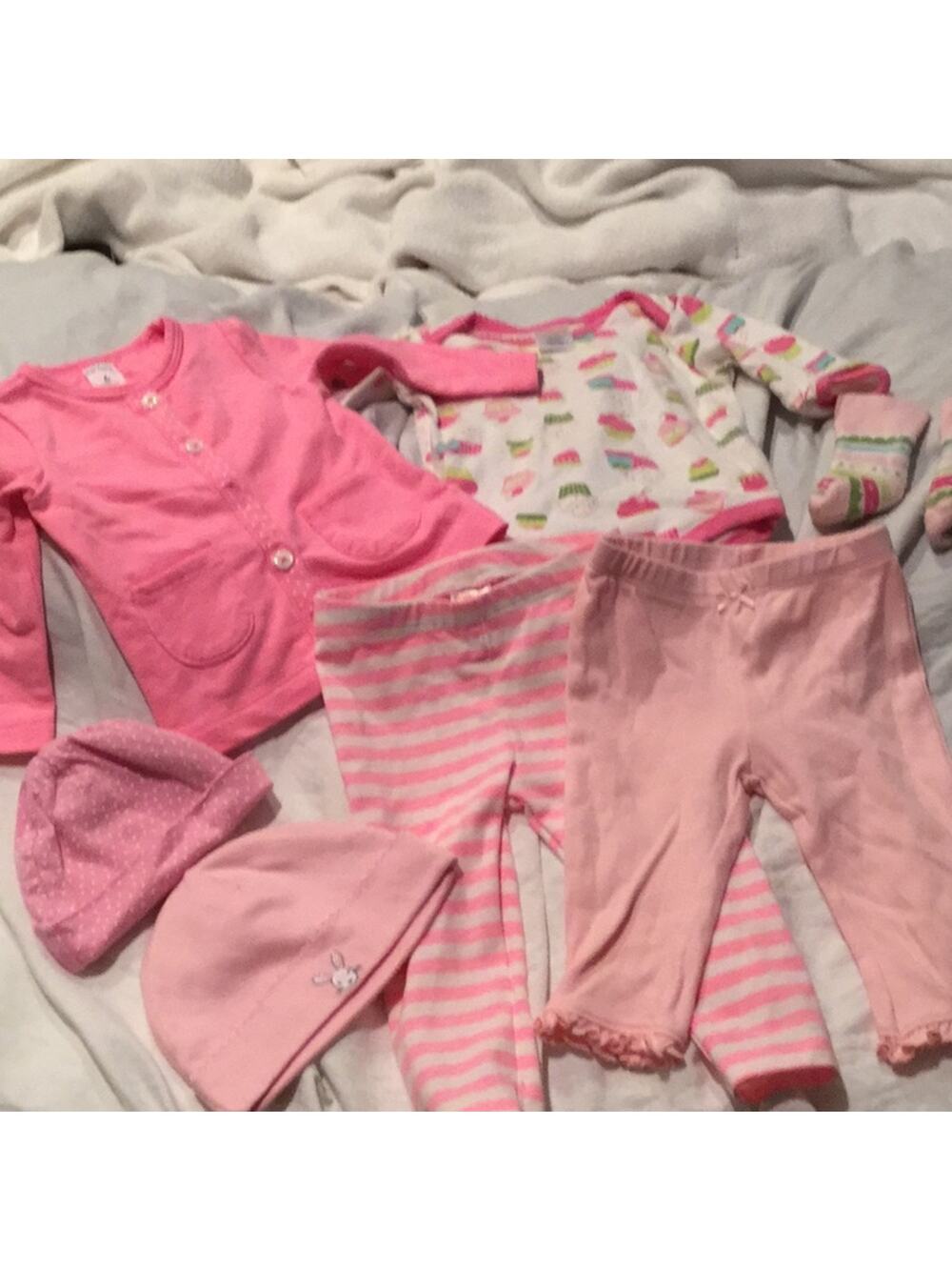 Baby girl pink bundle 6-9 m adorable euc